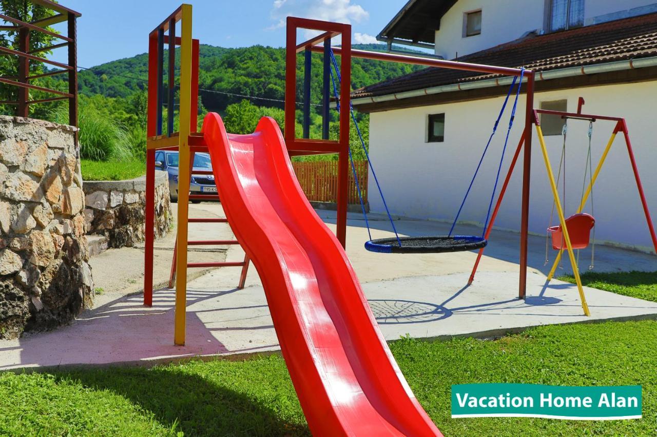 Vacation Home Alan 2 Kulen Vakuf Bagian luar foto