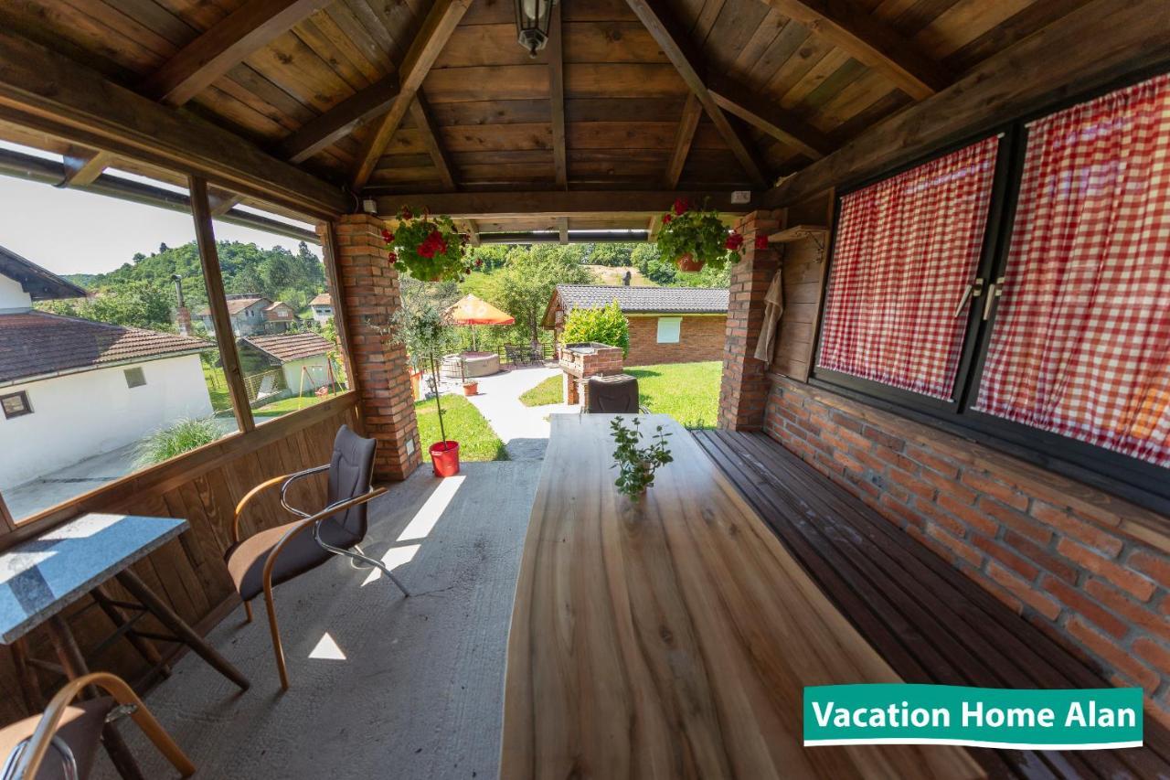Vacation Home Alan 2 Kulen Vakuf Bagian luar foto