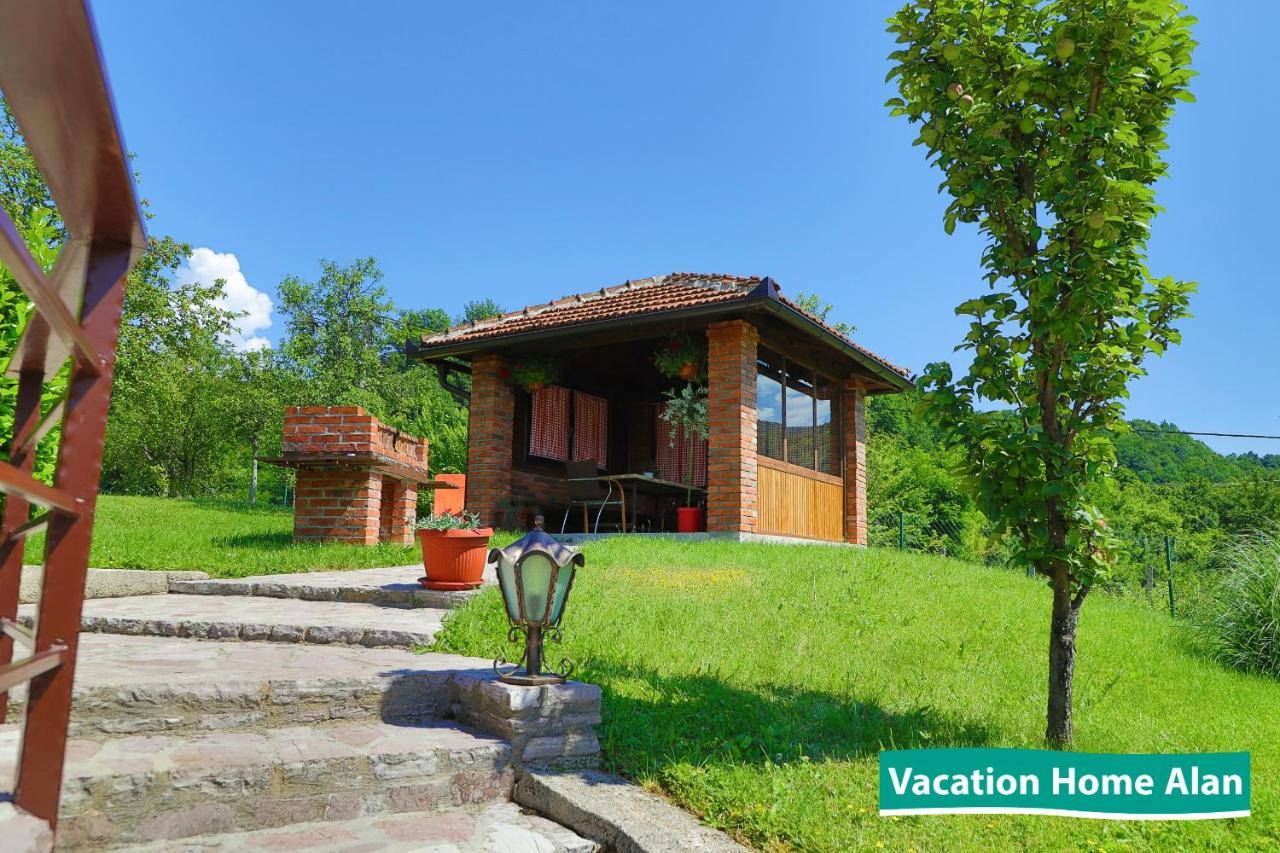 Vacation Home Alan 2 Kulen Vakuf Bagian luar foto
