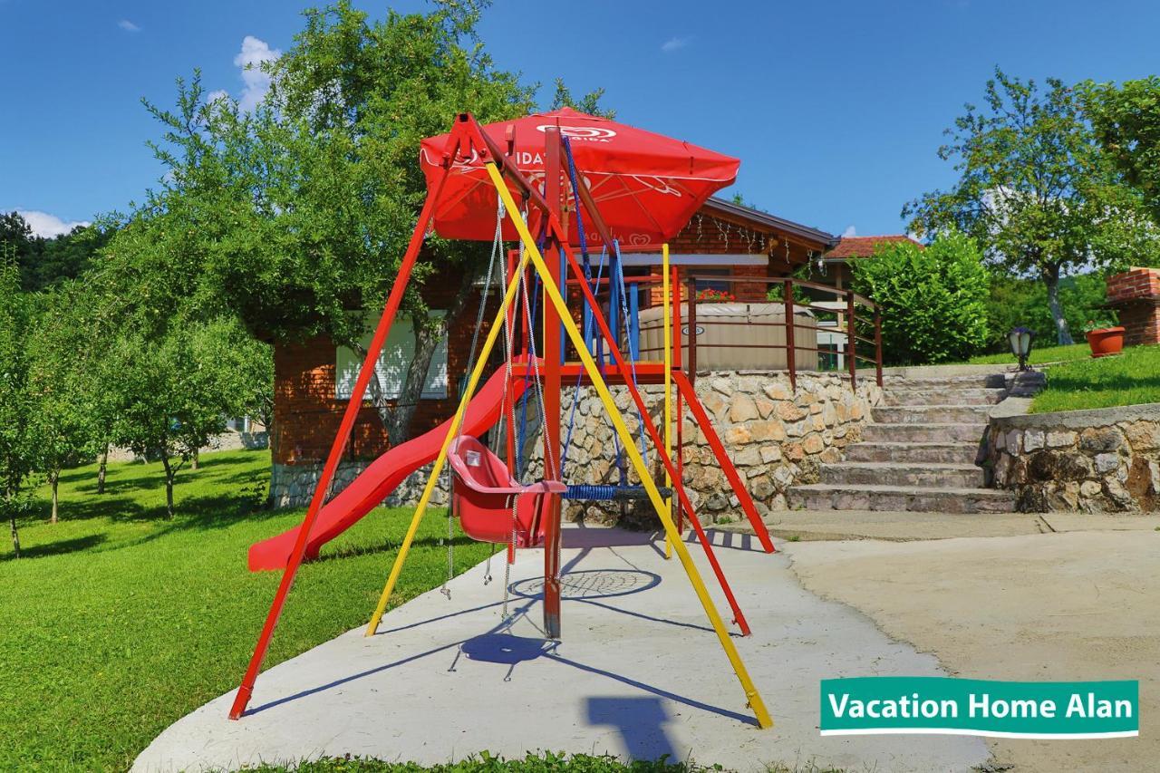Vacation Home Alan 2 Kulen Vakuf Bagian luar foto