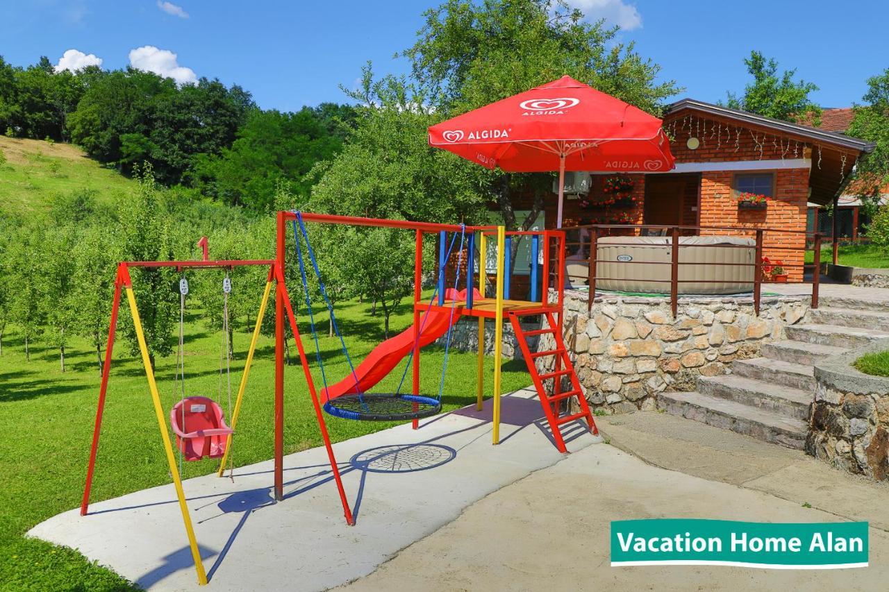 Vacation Home Alan 2 Kulen Vakuf Bagian luar foto