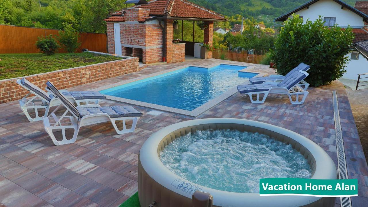 Vacation Home Alan 2 Kulen Vakuf Bagian luar foto